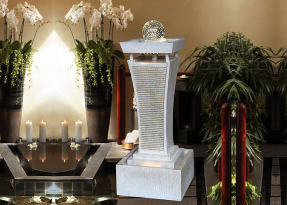 China Wasser-Pumpen-handgemachte beleuchtete Wasser-Brunnen im Freien fournisseur