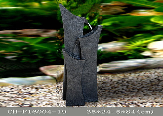 Drei Roman Column Brunnen der im Freien beleuchtet Polyresin-Material fournisseur